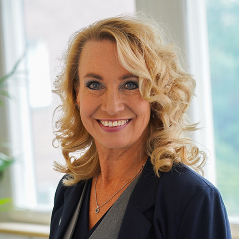 Maria Hilberth headshot