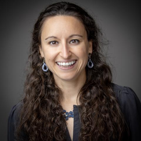 Emmie Mediate headshot