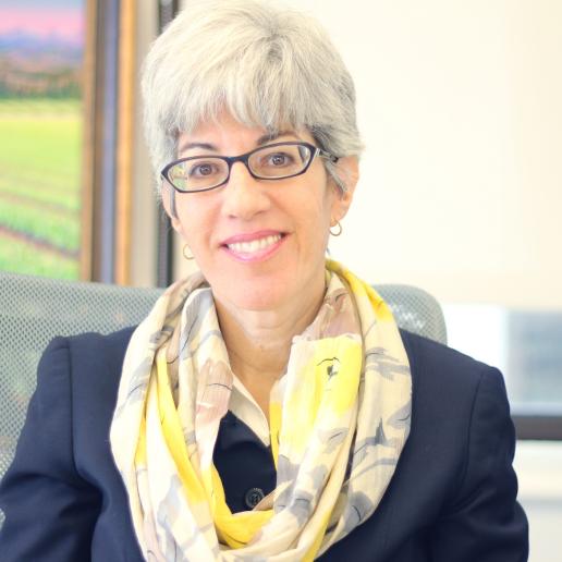 Feygele Jacobs headshot